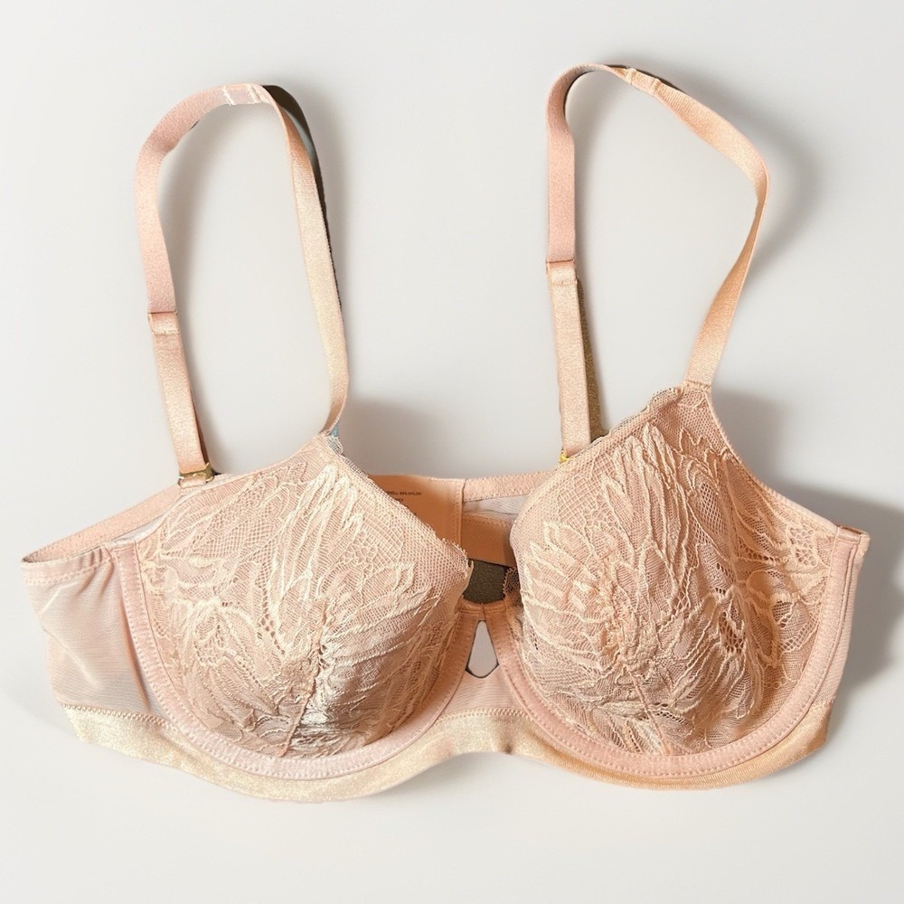 Soma 36C Bra Nude Lightly Lined Perfect Coverage Underwire Floral‎ Lace Stretch